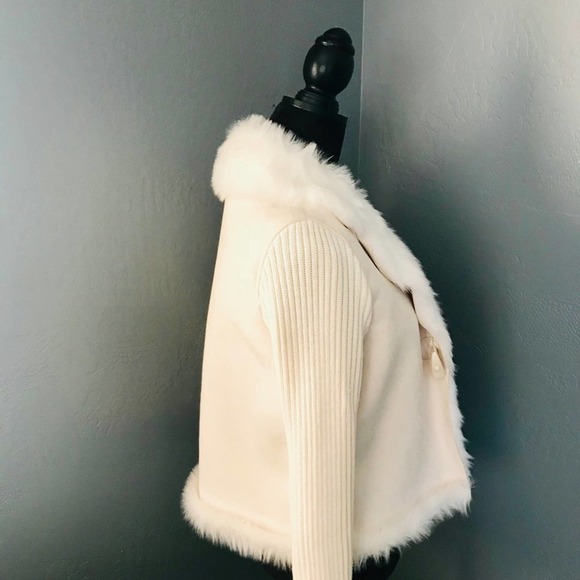 Montanaco Beige Faux Fur Sweater Jacket Size Small - Picture 3 of 6